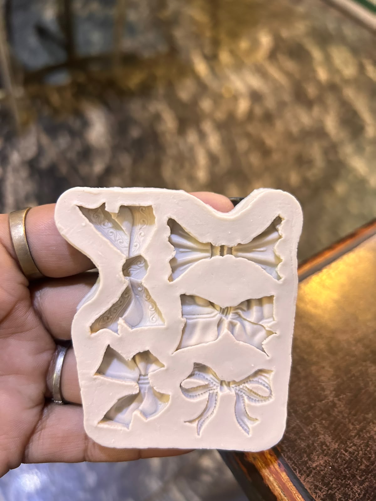 Bow Silicone Fondant Mould - Ribbon & Bow Designs