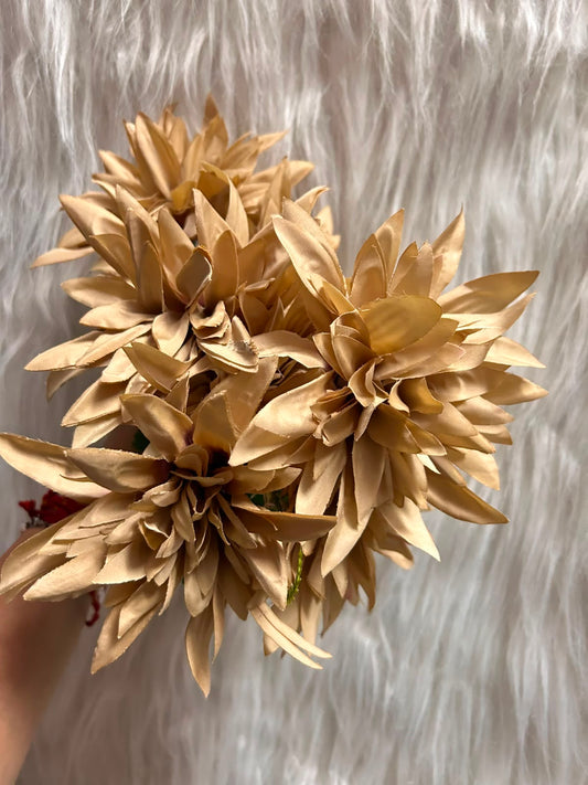 Big Fabric Flower Bunch - 15 cm Delicate Dahlia Style, 7 Flowers per Bunch for Cake Decoration, Home Decor and Hampers