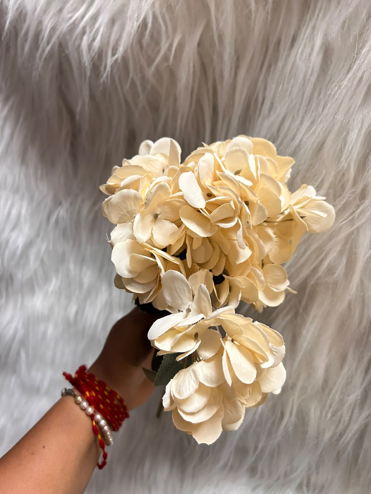 Hydrangea Artificial Flower with Stem - Single 12 Inch Stick with Approx 150 Florets for Home Decor, Cakes, Hampers and Table Styling