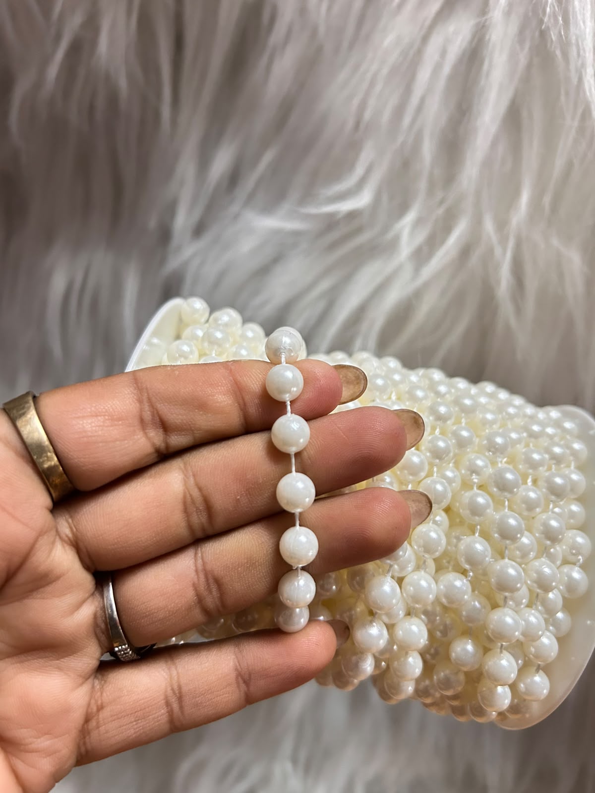 Pearl Chain Roll 17 m - 10 mm Ivory Pearl Bead Garland for Cake Draping, Hamper Decoration, Wedding Decor and Craft