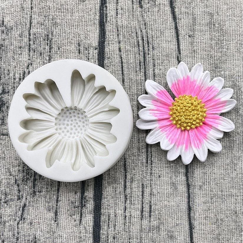 Single Sunflower Daisy Silicone Mould - Open Flower with Seeded Centre for Fondant, Gum Paste, Candle and Resin Craft