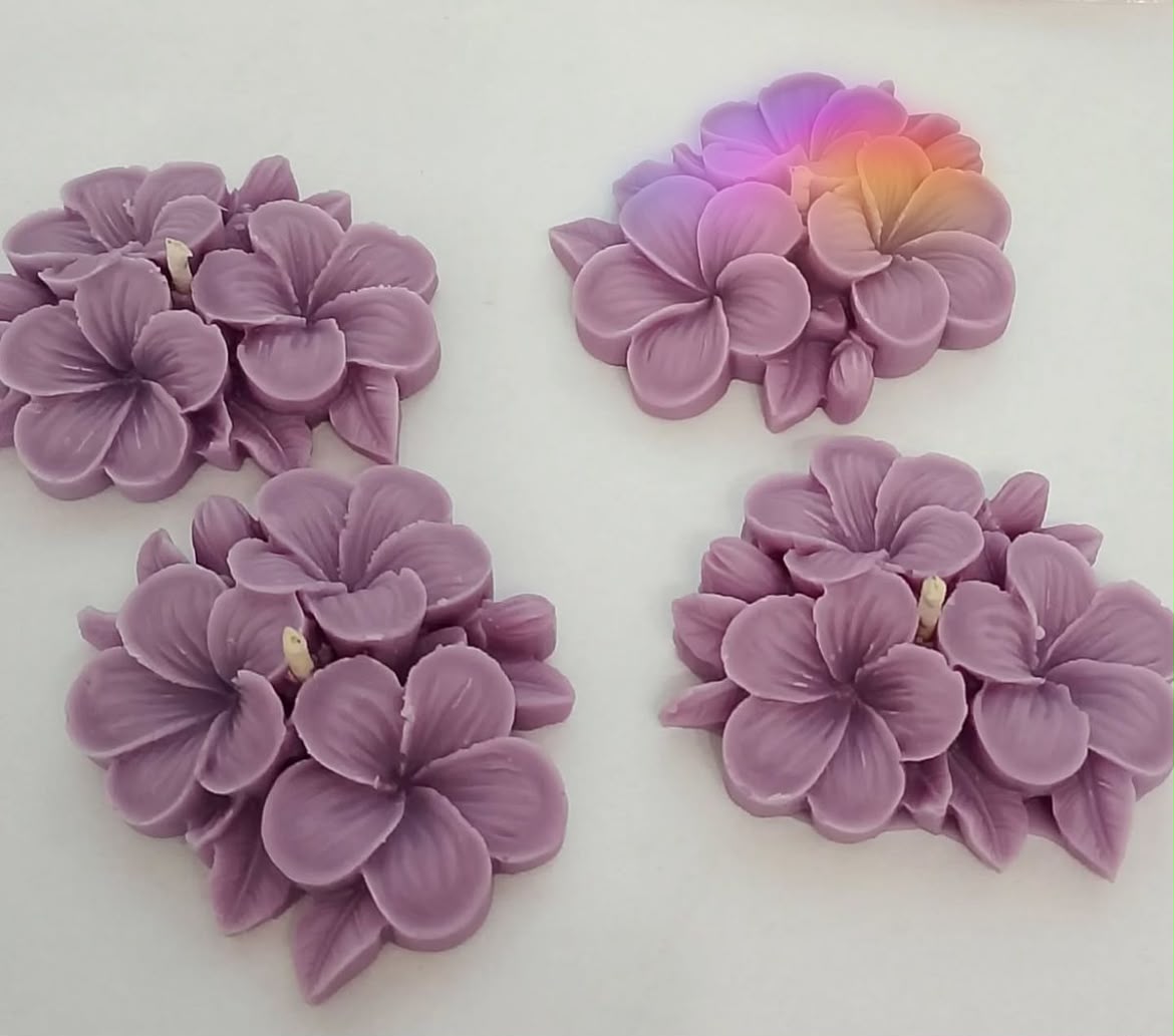 Three Flower Cluster Silicone Mould - Approx 2.5 inch Veined Blossoms with Leaves for Fondant, Gum Paste, Chocolate and Resin Craft