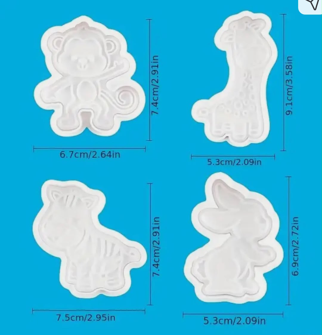Safari Animal Cookie Cutter and Embosser Set - Giraffe, Zebra, Lion and Rabbit Press Cutters for Biscuits, Fondant and Clay