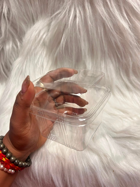 Clear PVC Square Dessert Cup with Lid - 200 ml Transparent Tub for Tiramisu, Tres Leches and Layered Desserts