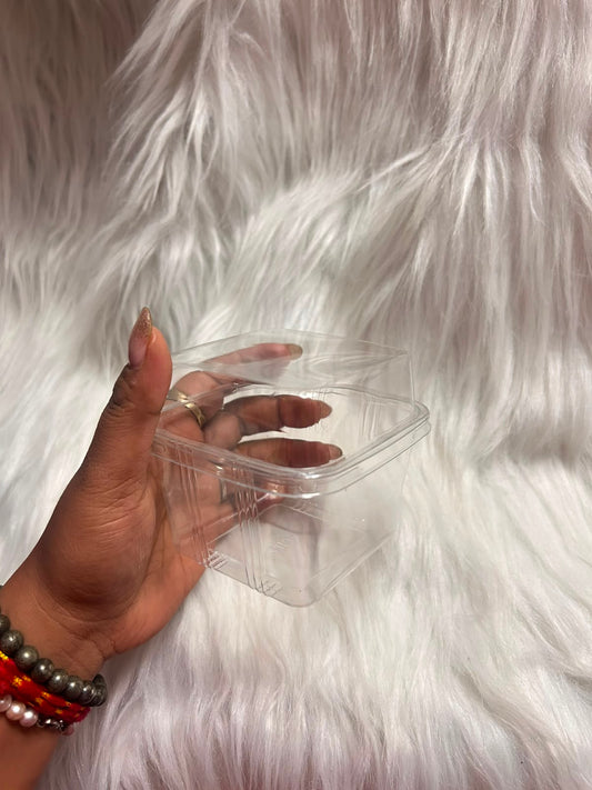 Clear PVC Square Dessert Cup with Lid - 200 ml Transparent Tub for Tiramisu, Tres Leches and Layered Desserts