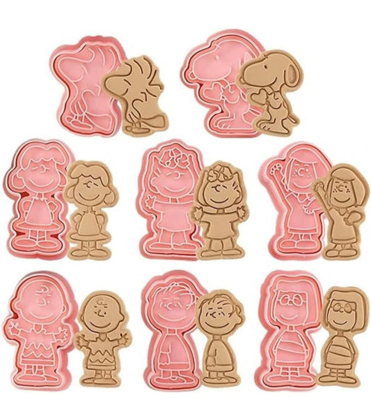 8 Pcs Snoopy & Peanuts Gang 3D Cookie Cutter and Embosser Stamp Set