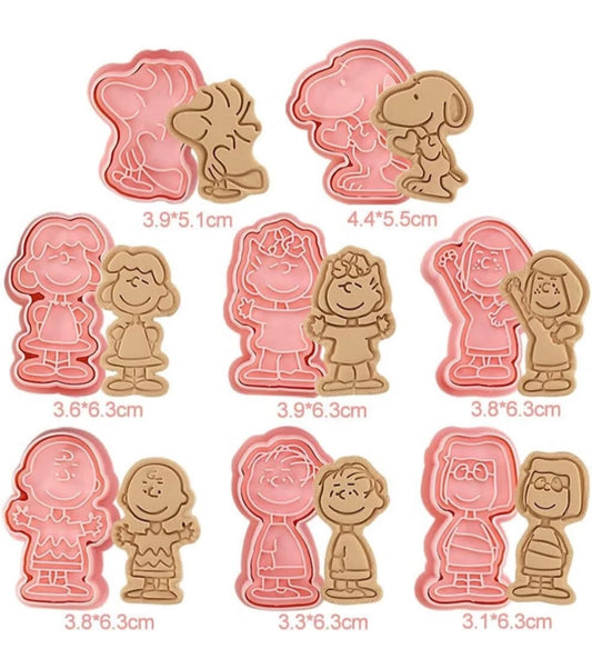 8 Pcs Snoopy & Peanuts Gang 3D Cookie Cutter and Embosser Stamp Set