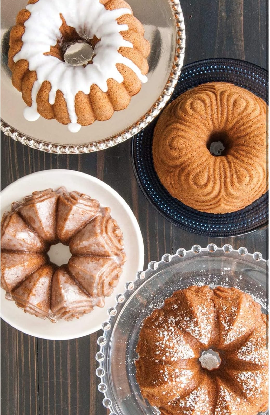 Nordic Ware Bundt Quartet Pan - Cast Aluminium 4-in-1 Cake Mould, Gold
