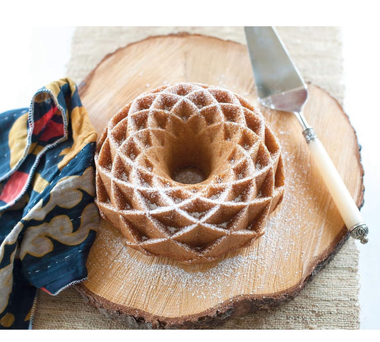Nordic Ware Jubilee Bundt Pan - Cast Aluminium 10 Cup Cake Mould, Gold