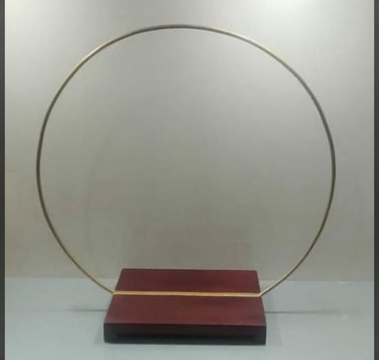 Wooden Platter Hoop Cake Stand - Round Metal Arch with Solid Wood Base