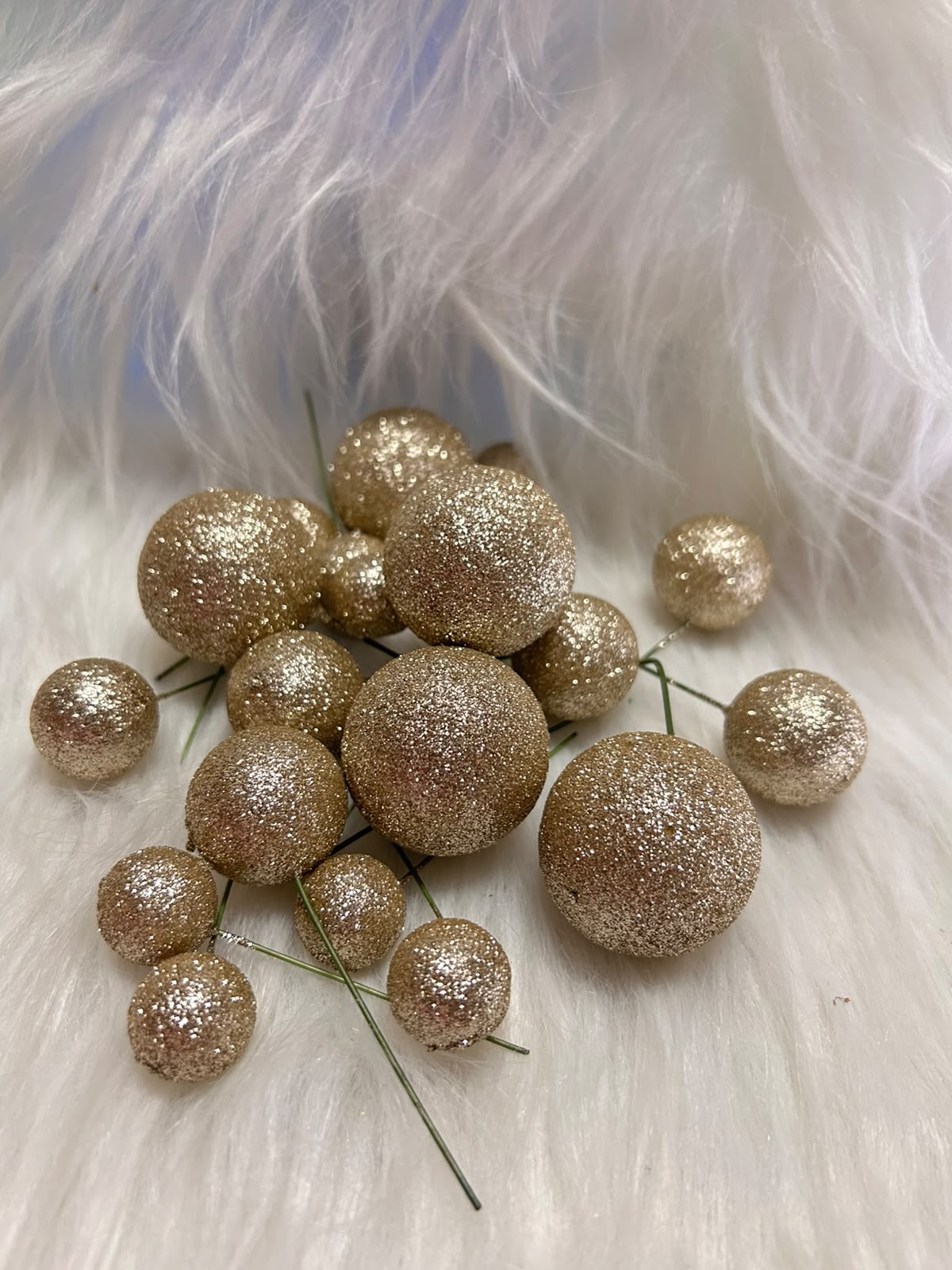 Shimmer Faux Balls - Mixed Size Glitter Cake Balls, 4 Sizes per Pack