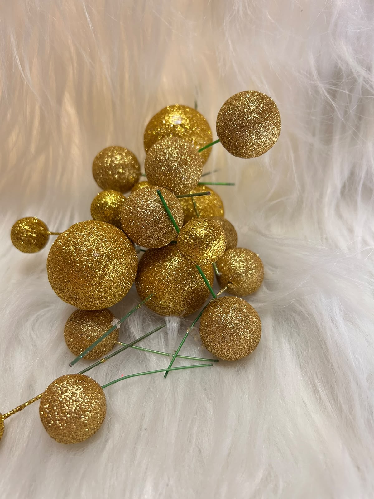 Shimmer Faux Balls - Mixed Size Glitter Cake Balls, 4 Sizes per Pack