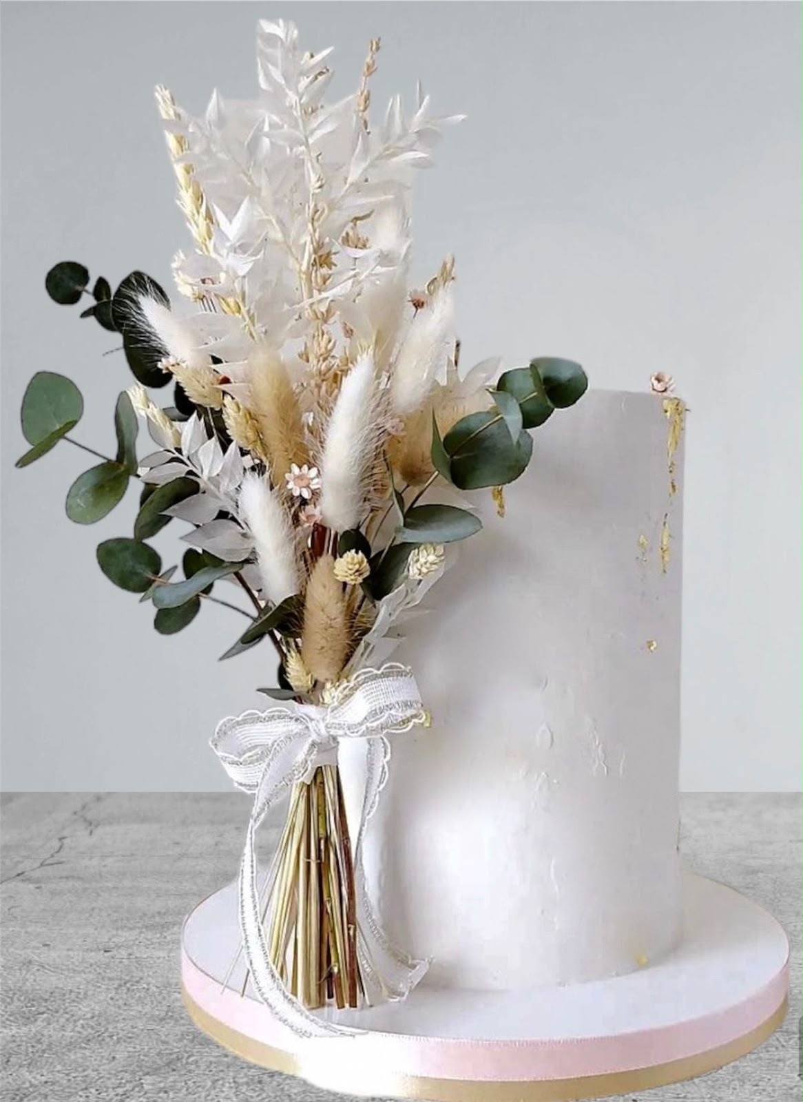 Dried Eucalyptus Leaves - Preserved Foliage Pack, Pastel Shades