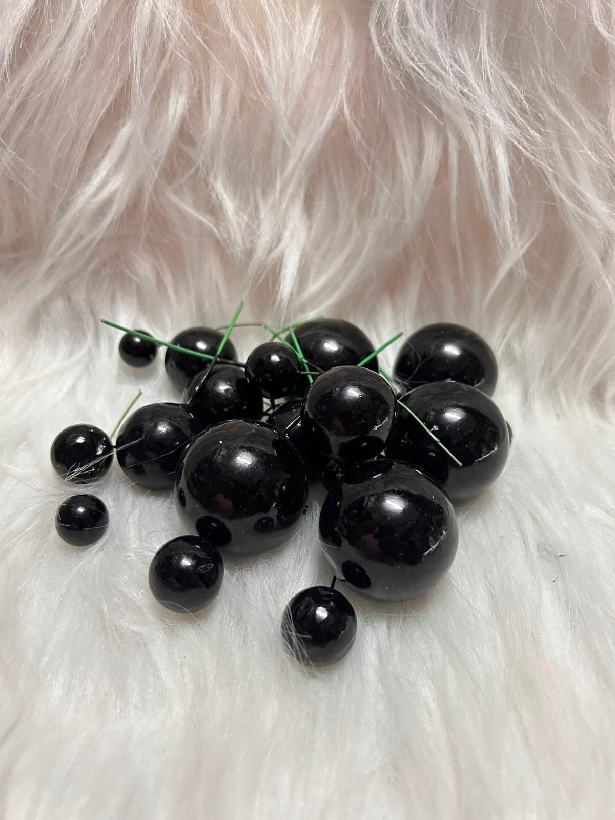 Faux Balls Topper for Cake Decoration - Pack of 20 in 4 Sizes