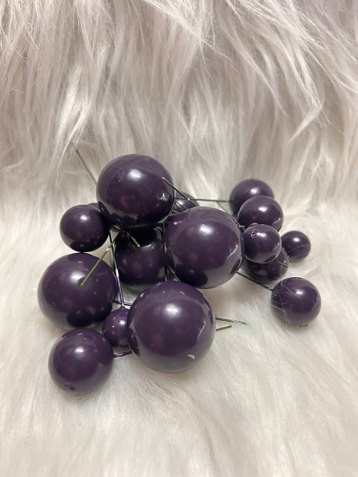 Faux Balls Topper for Cake Decoration - Pack of 20 in 4 Sizes