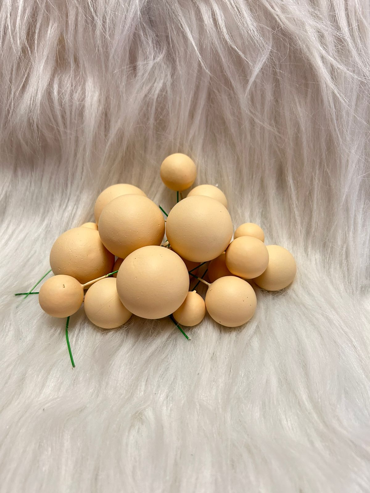 Faux Balls Topper for Cake Decoration - Pack of 20 in 4 Sizes