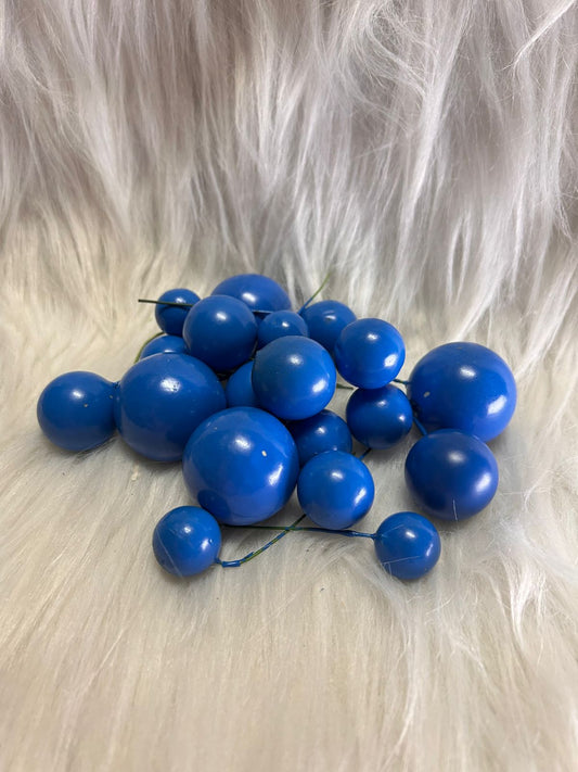 Faux Balls Topper for Cake Decoration - Pack of 20 in 4 Sizes