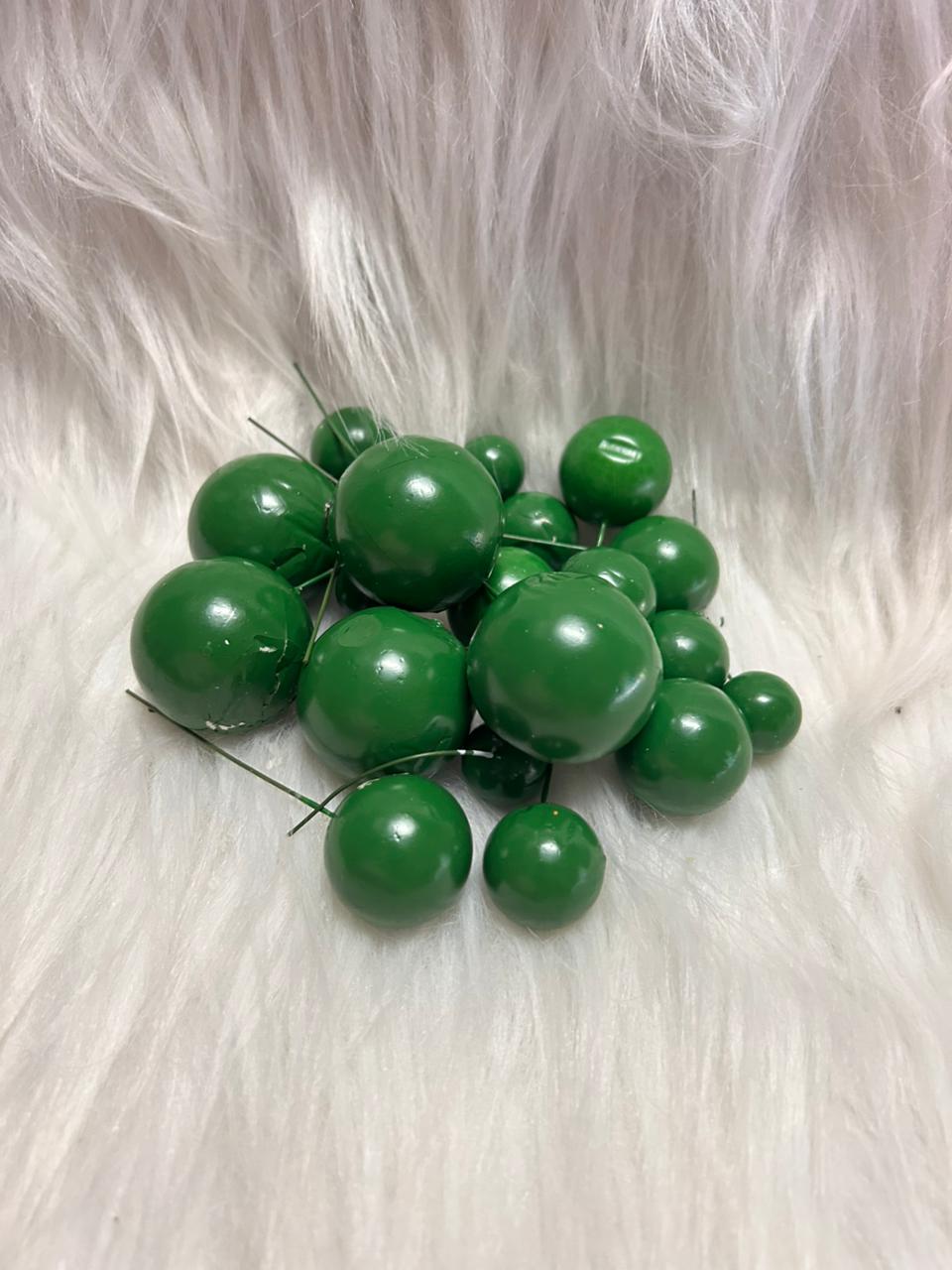 Faux Balls Topper for Cake Decoration - Pack of 20 in 4 Sizes