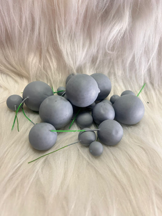 Faux Balls Topper for Cake Decoration - Pack of 20 in 4 Sizes