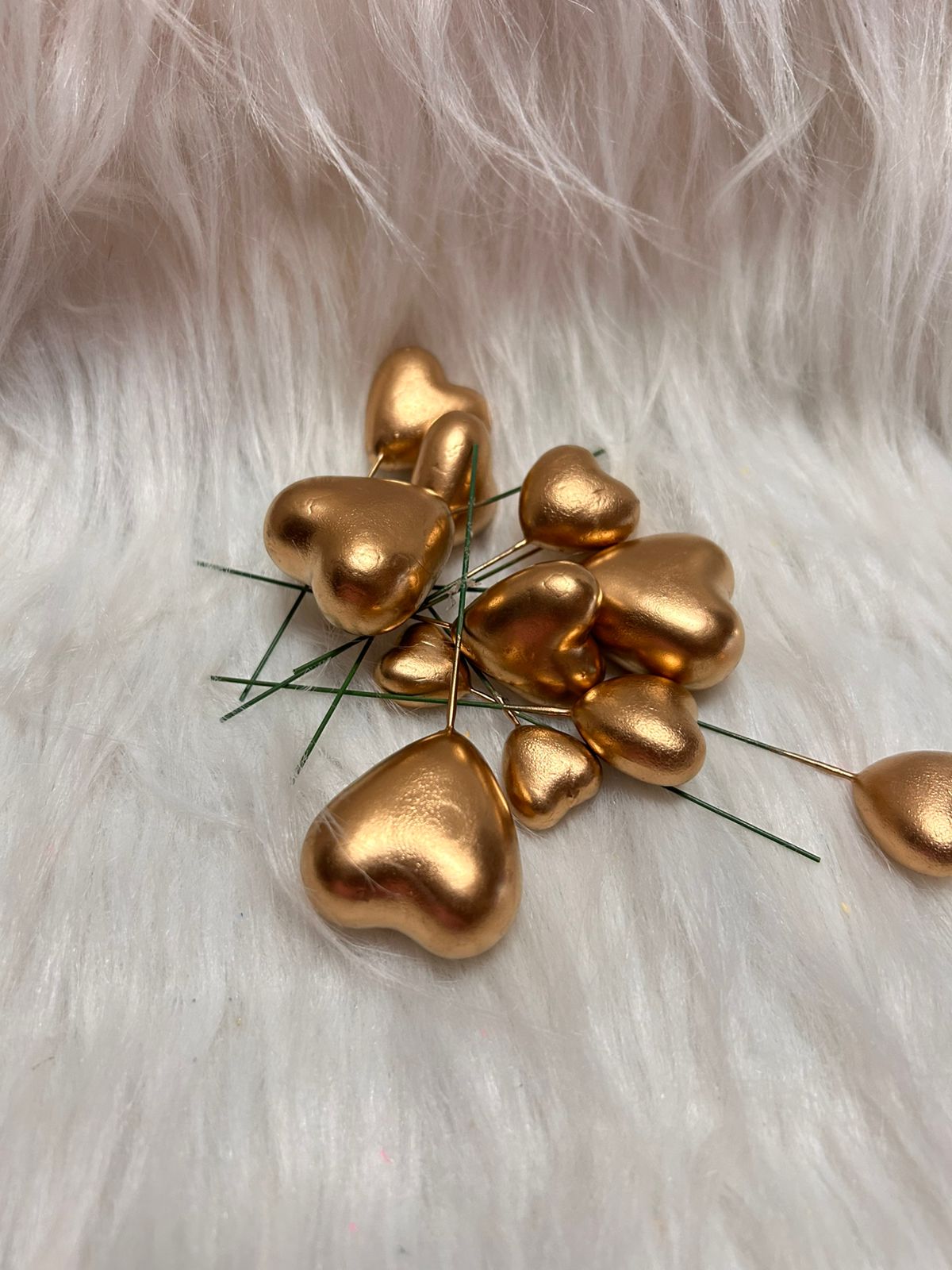Heart Faux Ball Cake Topper - Wired Heart Toppers in Mixed Sizes