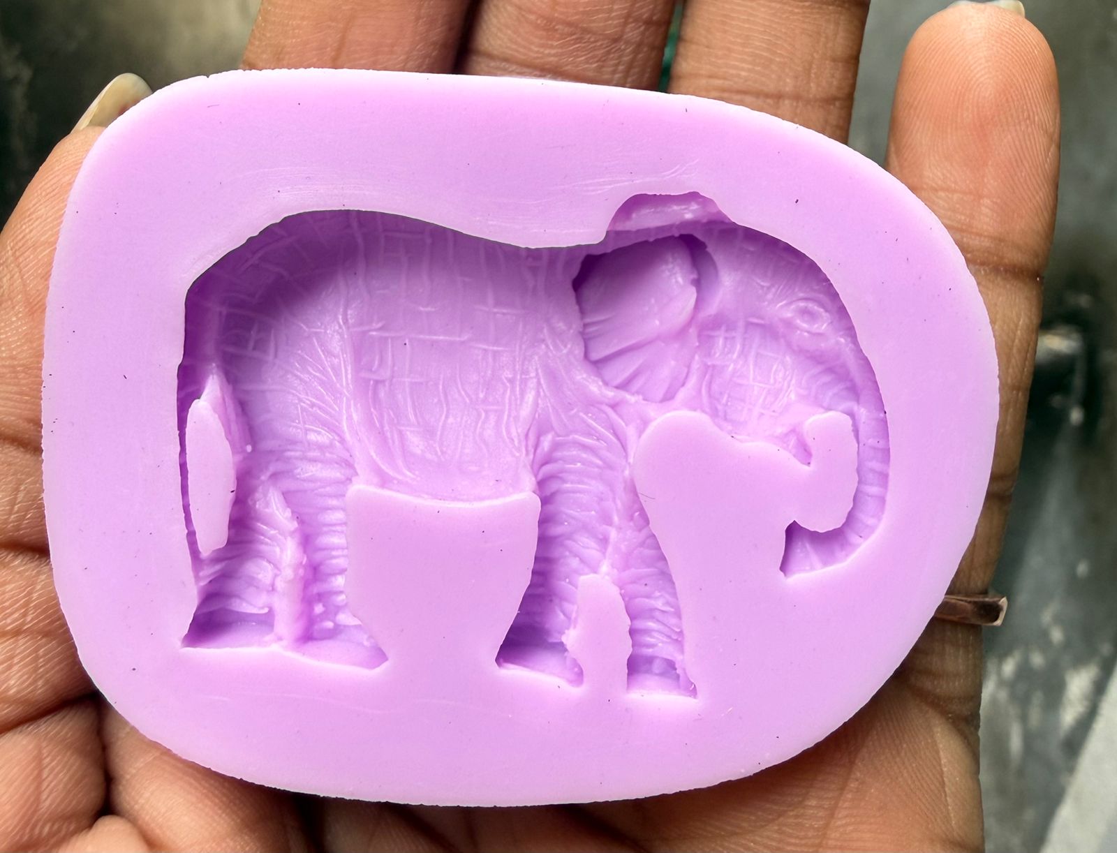 2D Jungle Elephant Silicone Mould - Fondant and Chocolate Mould for Cake Toppers