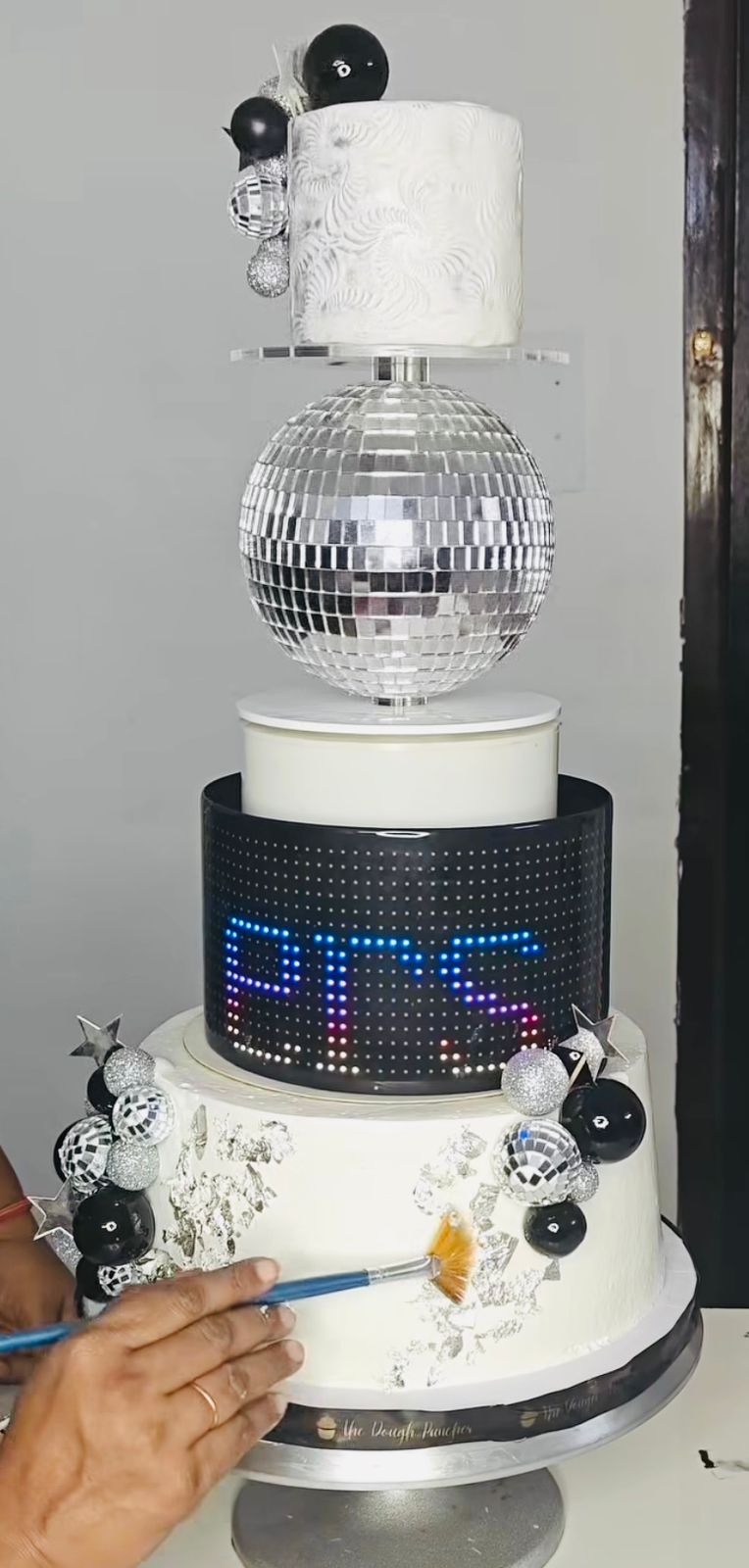 Flexible RGB LED Matrix Panel Cake Spacer - Bluetooth App Controlled, USB 5V