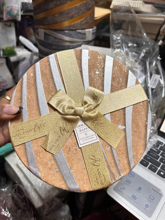 Round Rigid Gift Box Set of 3 with Satin Ribbon Bow (5.5, 6.5 & 7.5 inch)