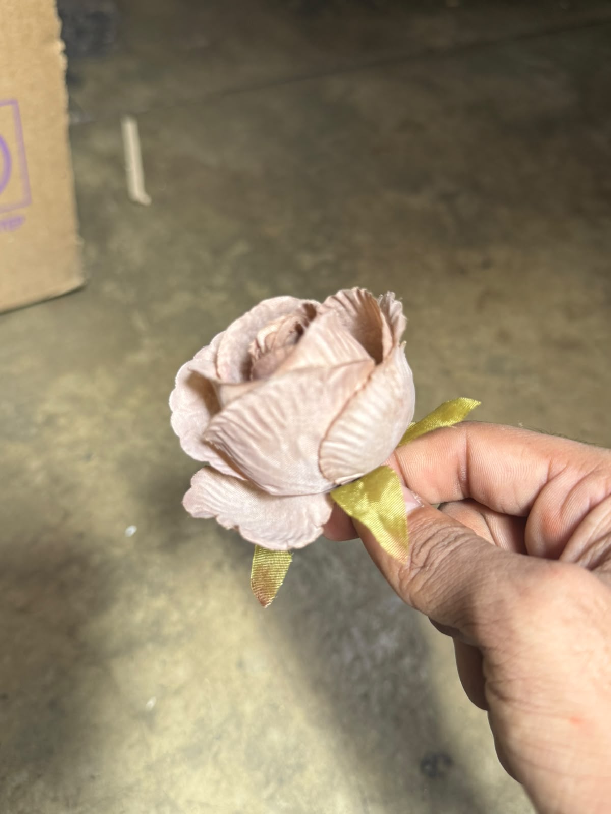 Medium Artificial Rose Heads for Cake Decoration - 3.5 cm Fabric Roses