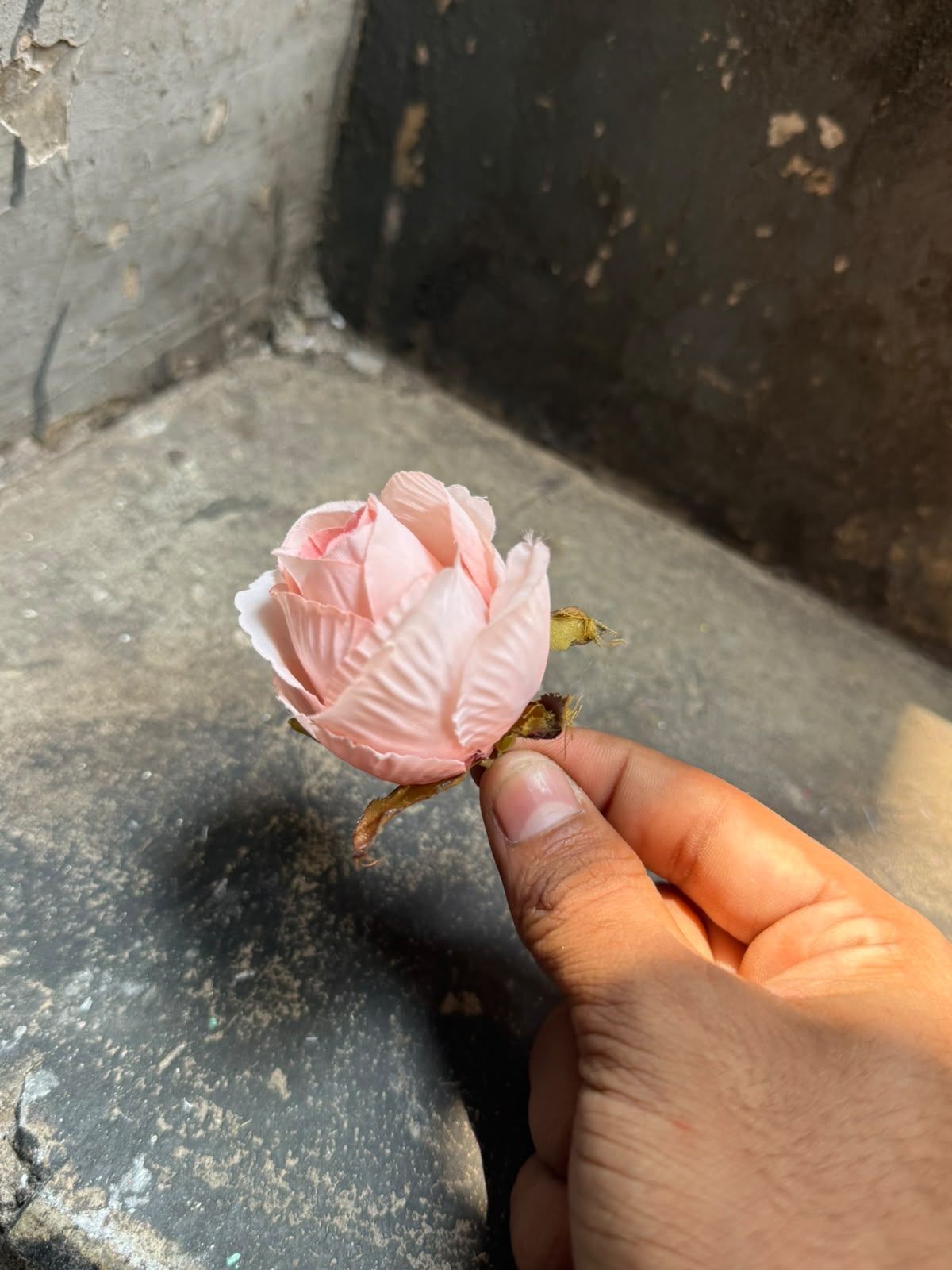 Medium Artificial Rose Heads for Cake Decoration - 3.5 cm Fabric Roses