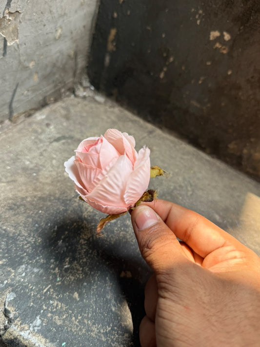 Medium Artificial Rose Heads for Cake Decoration - 3.5 cm Fabric Roses