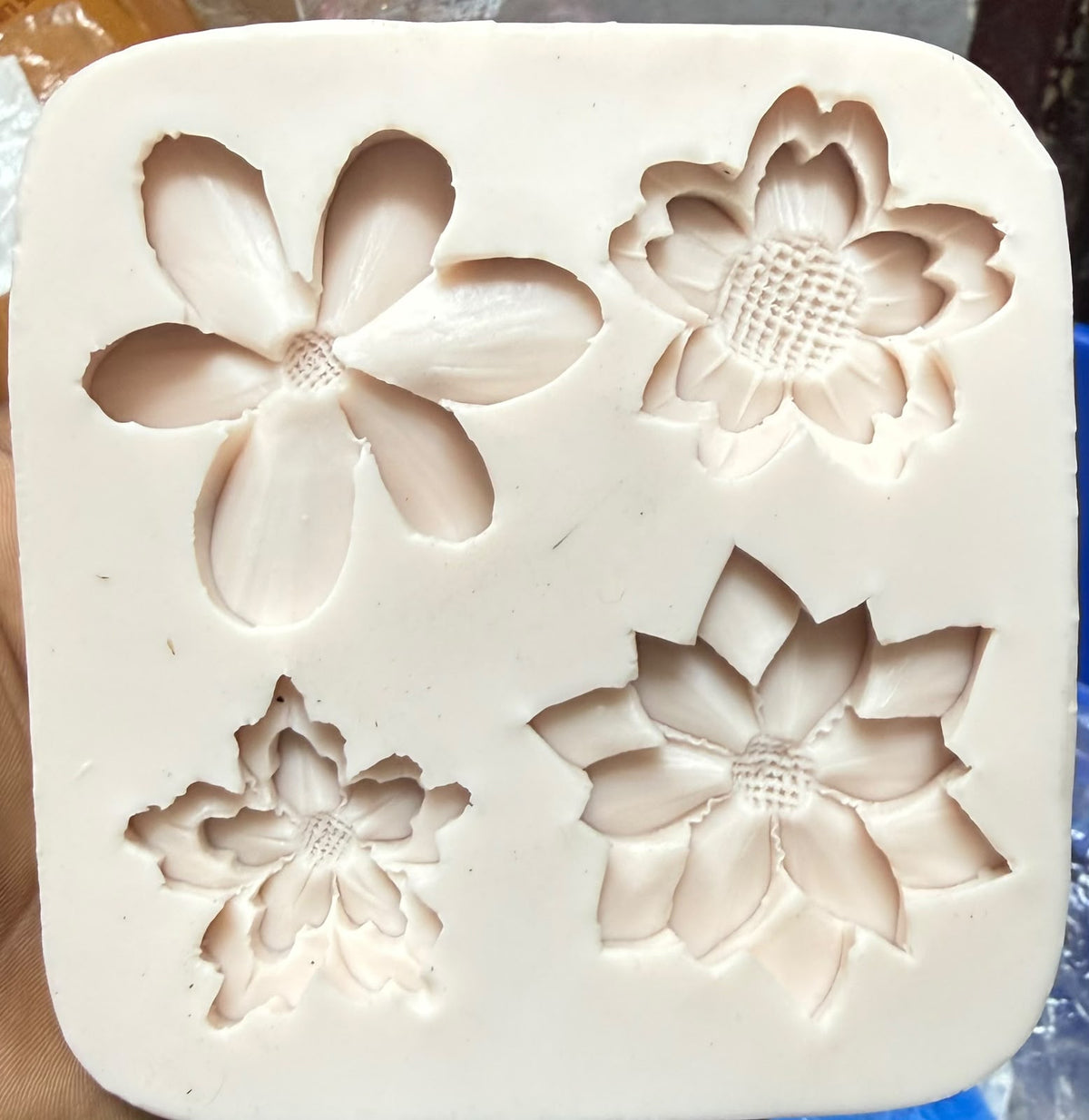 Daisy Sunflower Flower Silicone Mould - 4 Cavity, 4 inch (Fondant, Clay, Resin & Gypsum)