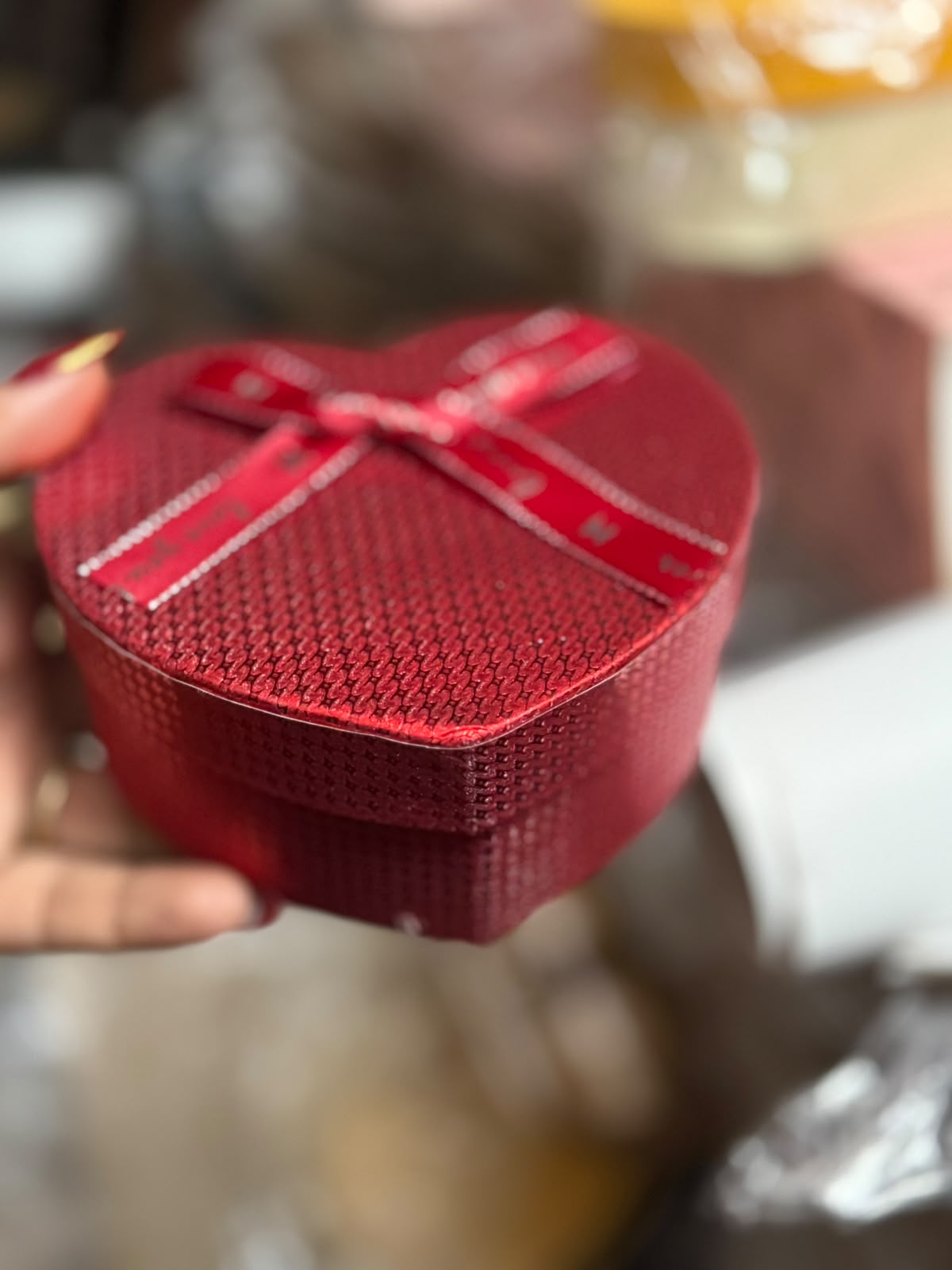 Red Heart Gift Box with Ribbon Bow - 4 x 4 x 2 inch (Pack of 6)