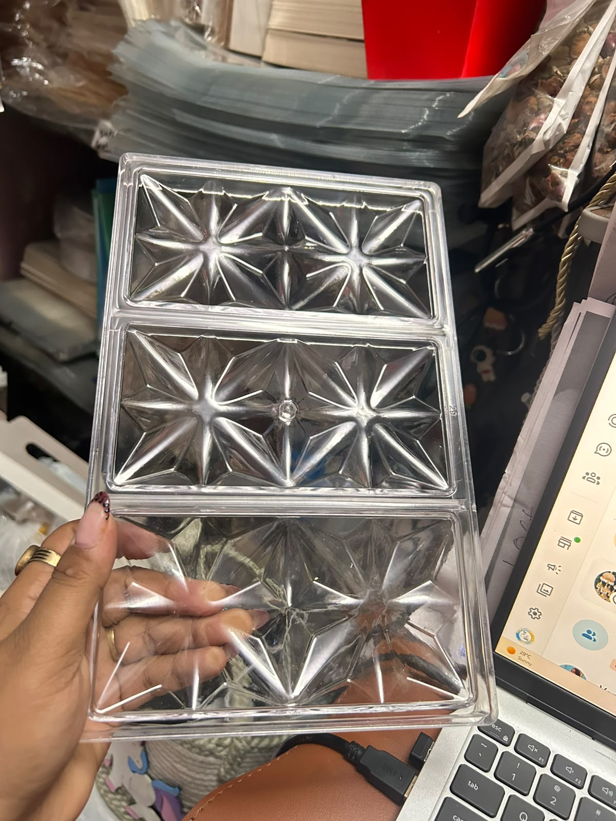 Flower Pattern Chocolate Bar Polycarbonate Mould - 3 Cavity Standard Size Bar