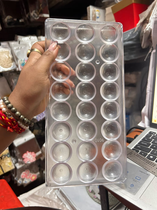 Bonbon Polycarbonate Chocolate Mould - 24 Cavity Half Sphere Dome