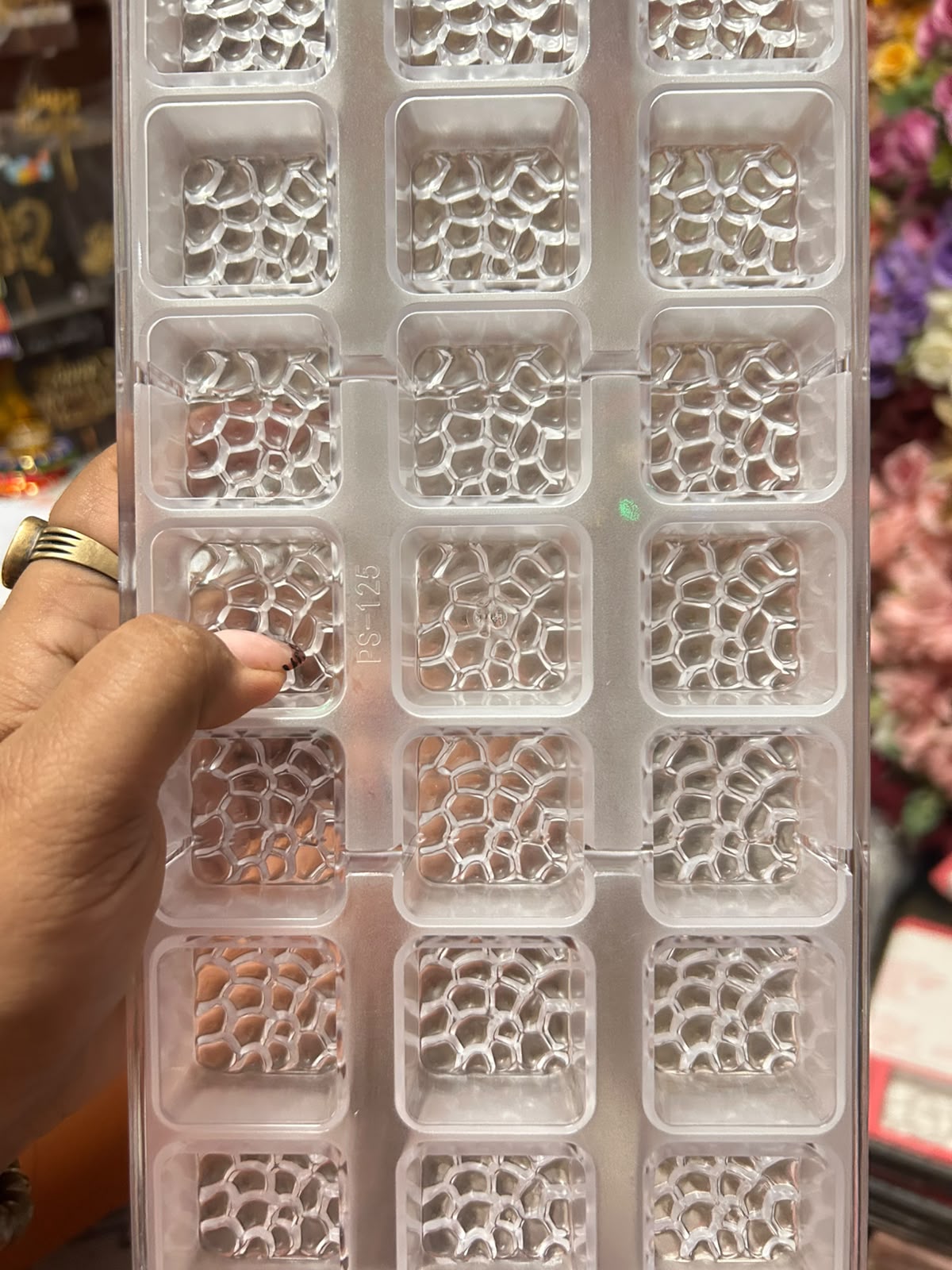 Kunafa Deep Bite Polycarbonate Chocolate Mould - 21 Cavity Square Bites
