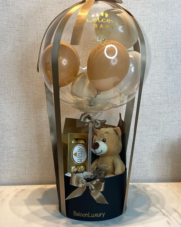 Round Flower Gift Box Set of 5 with Bow and Medallion - Bouquet, Hamper and Bobo Balloon Box