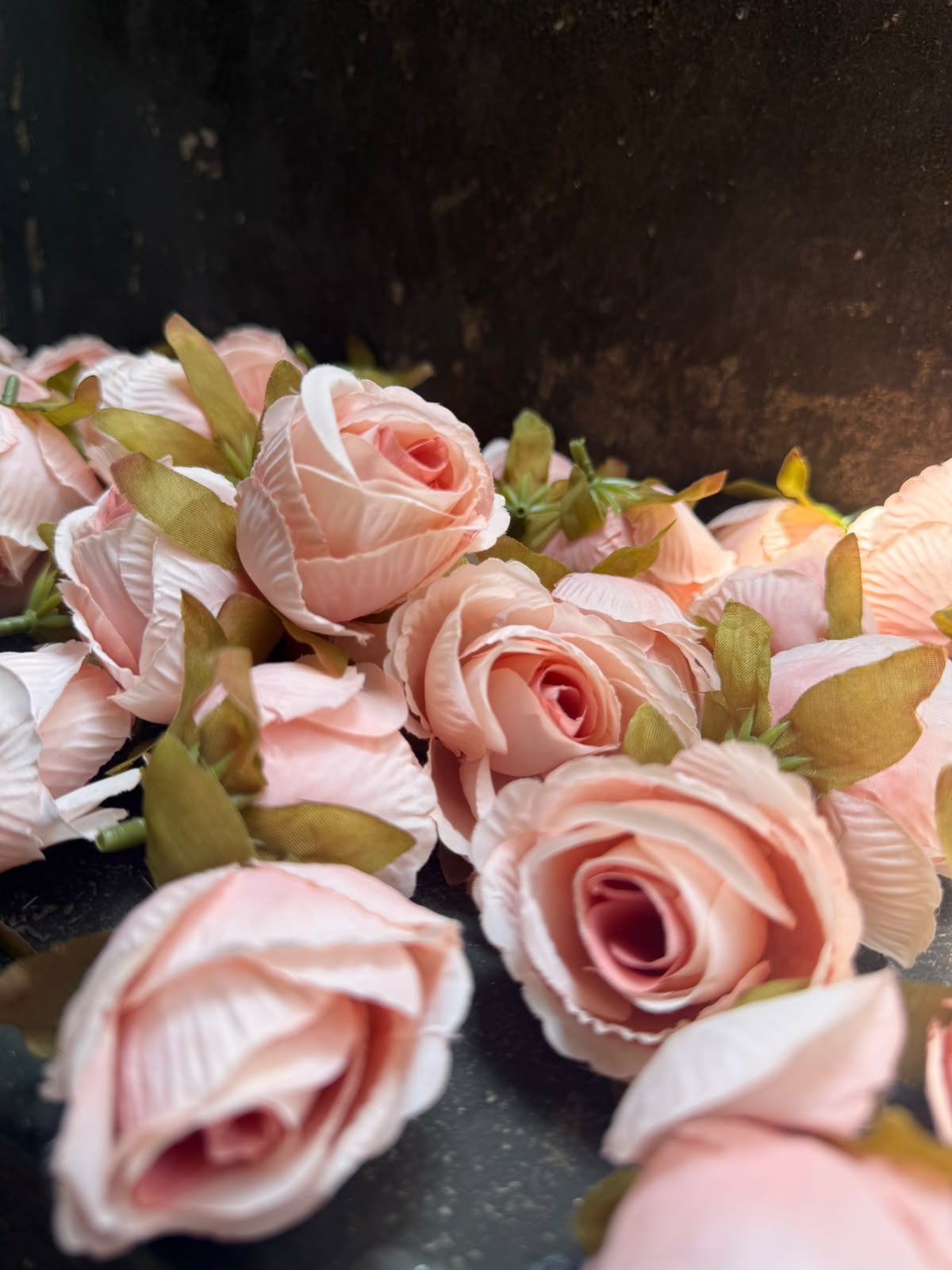 Medium Artificial Rose Heads for Cake Decoration - 3.5 cm Fabric Roses