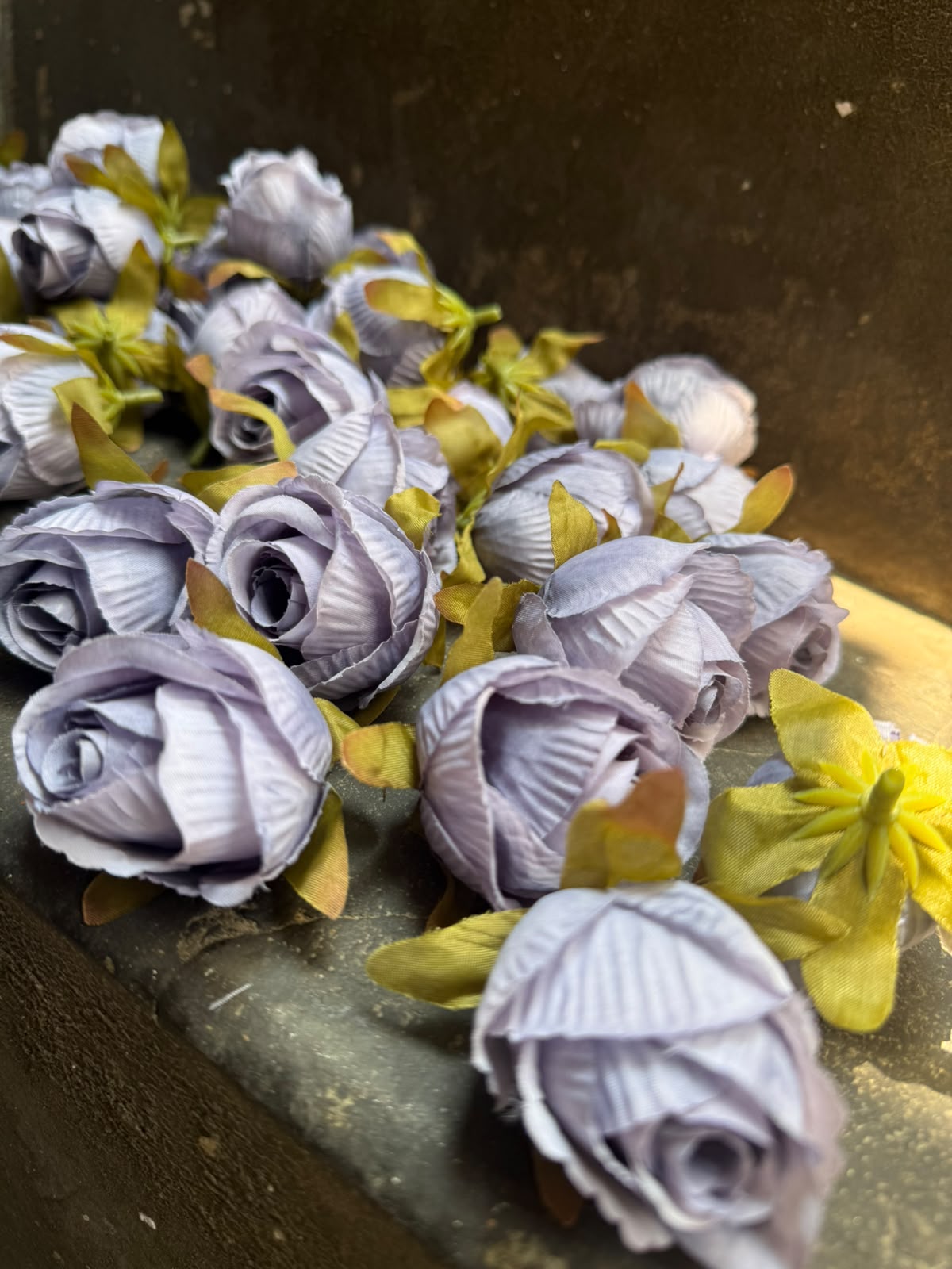Medium Artificial Rose Heads for Cake Decoration - 3.5 cm Fabric Roses
